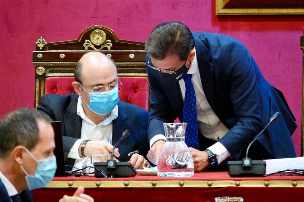 PSOE, PP y Ciudadanos cumplen el compromiso de mayo y aprueban el expediente de cuentas