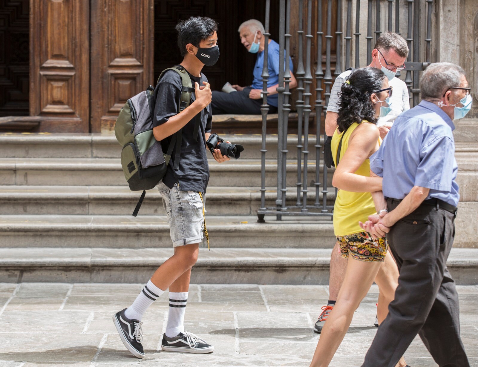 El primer día de agosto deja imágenes de turistas visitando los principales puntos de la ciudad pese a la ola de calor y a la incertidumbre por los rebrotes de coronavirus