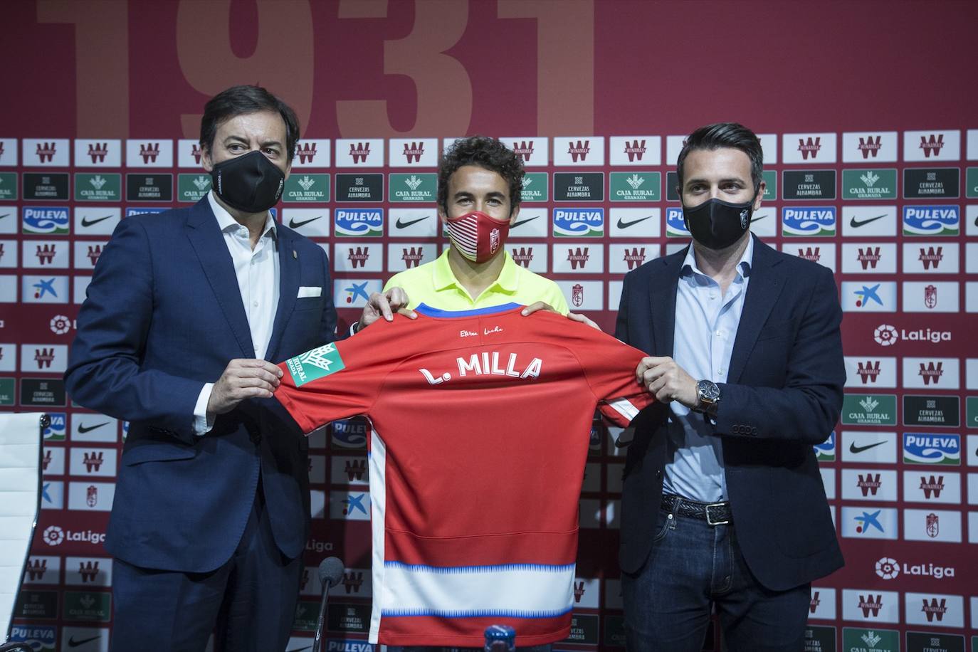 El primer fichaje del Granada CF en la presente temporada ha comparecido este lunes ante los medios de comunicación 