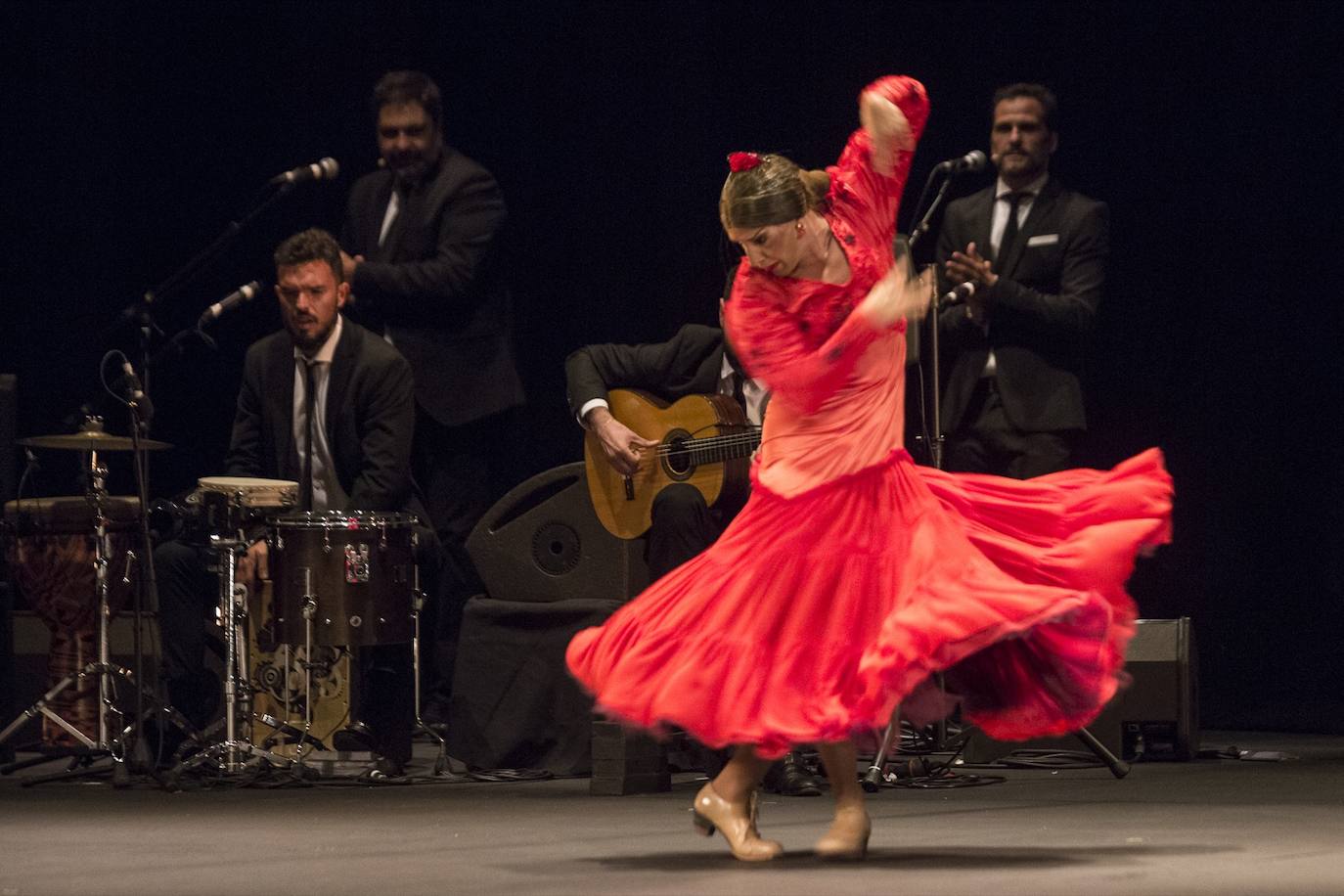 El bailaor Manuel Liñán presenta su obra '¡Viva!' en el teatro del Generalife