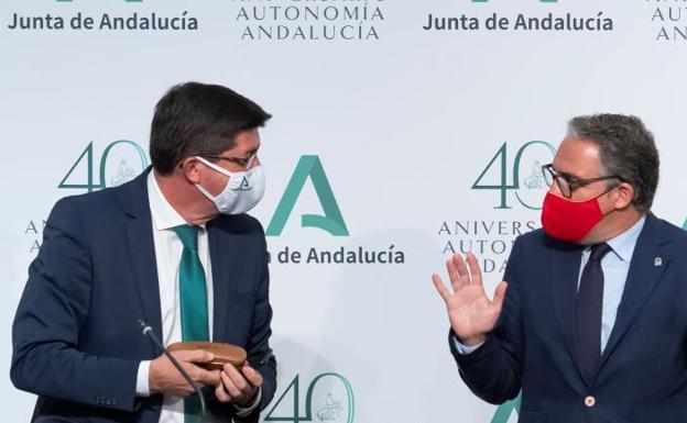 La Junta no cierra el ocio nocturno pero avisa que serán «tajantes» con las sanciones