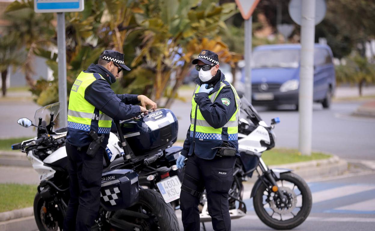 «No nos temblará el pulso si tenemos que reducir el horario de los bares»