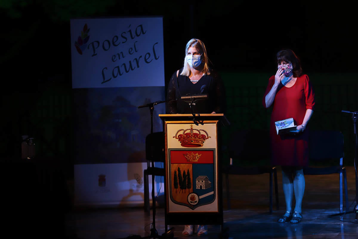 Estrella se presentó en La Zubia para ensalzar las toneladas de poesía que le descubrió su padre