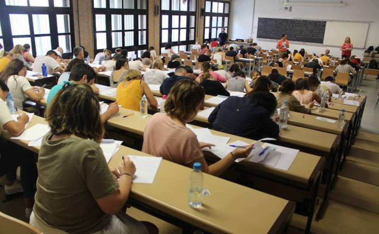 Oposiciones en Andalucía: nuevo calendario en septiembre para las pruebas aplazadas por el Covid-19