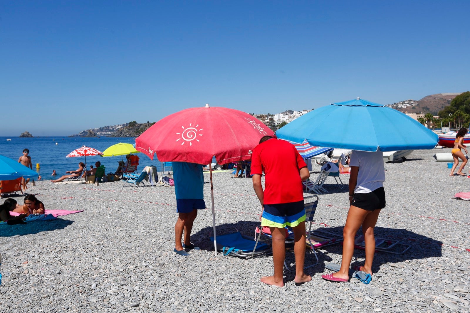Veraneantes aprovechan los últimos días de mes para escaparse a las localides del litoral. 