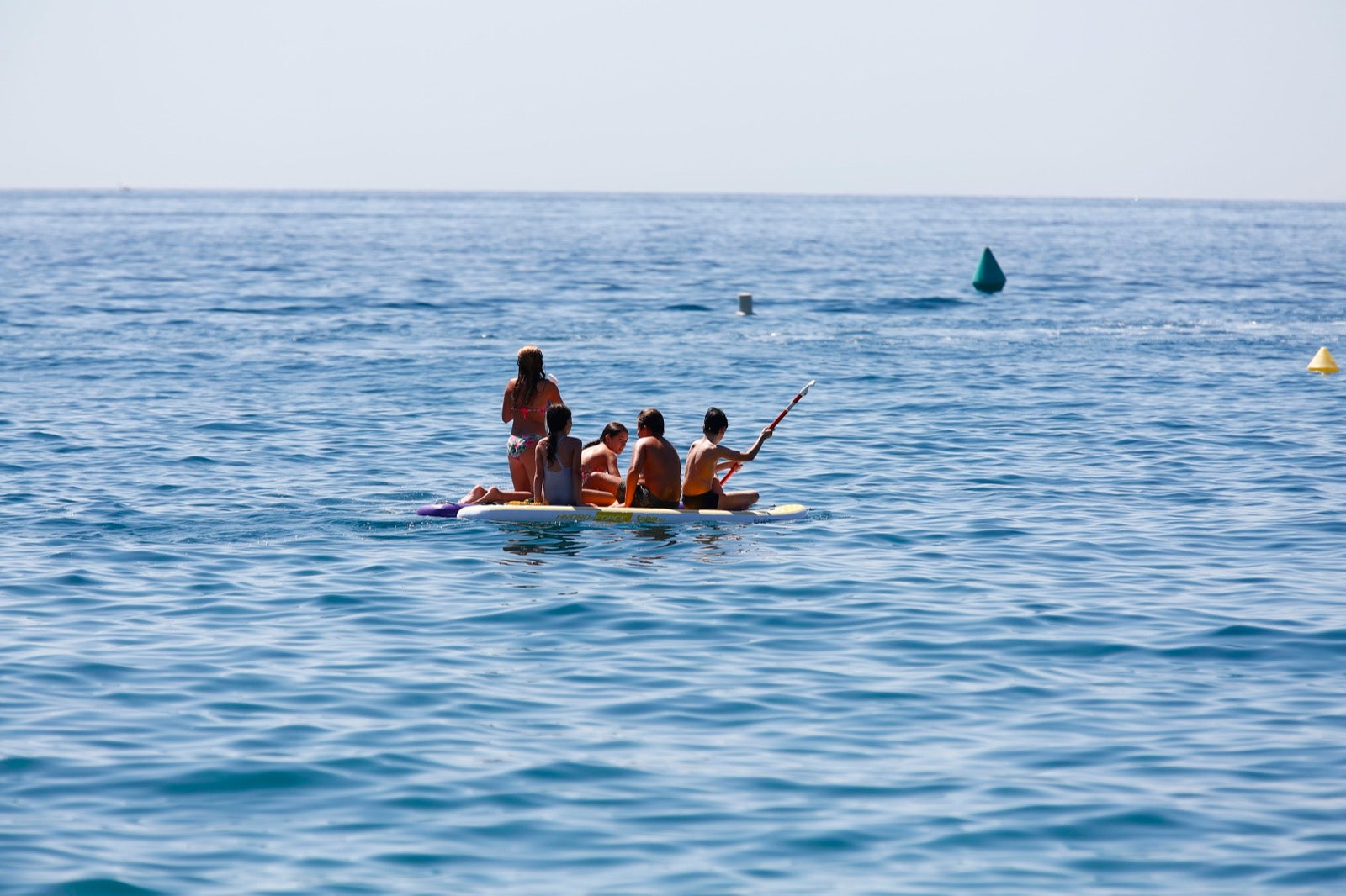 Veraneantes aprovechan los últimos días de mes para escaparse a las localides del litoral. 