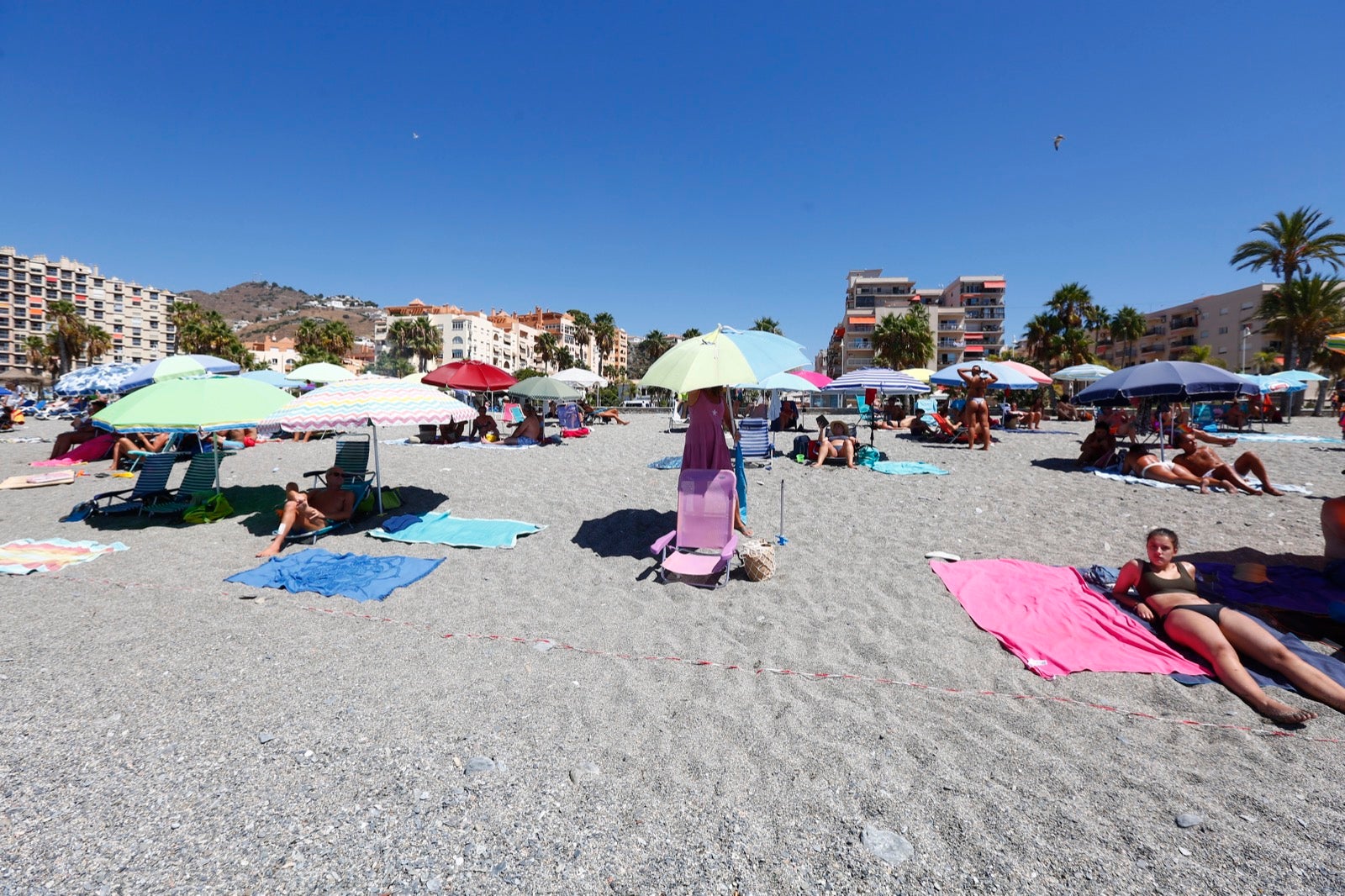 Veraneantes aprovechan los últimos días de mes para escaparse a las localides del litoral. 
