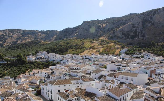 Imagen principal - Paraíso de roca y piedra al sol y al viento