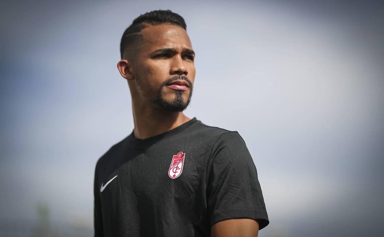 Yangel Herrera, en su presentación con el Granada el pasado verano. 