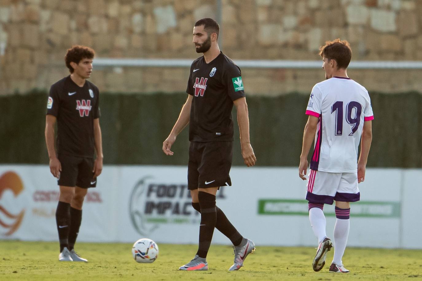 Fotos: Goleada al Granada en su primer test ante el Valladolid