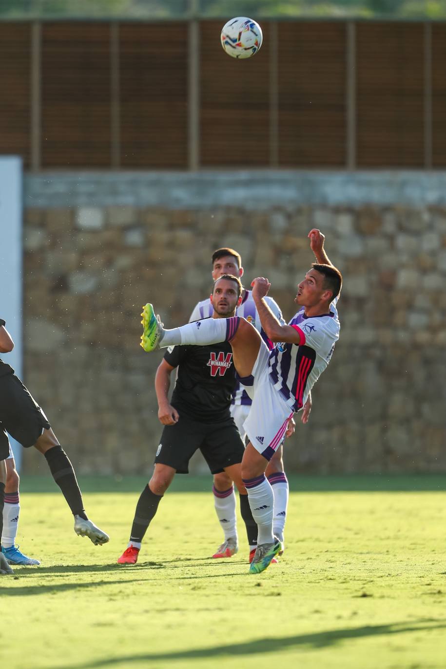 Fotos: Goleada al Granada en su primer test ante el Valladolid