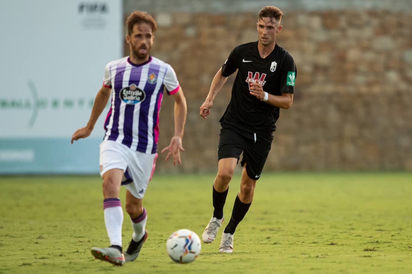 Fotos: Goleada al Granada en su primer test ante el Valladolid