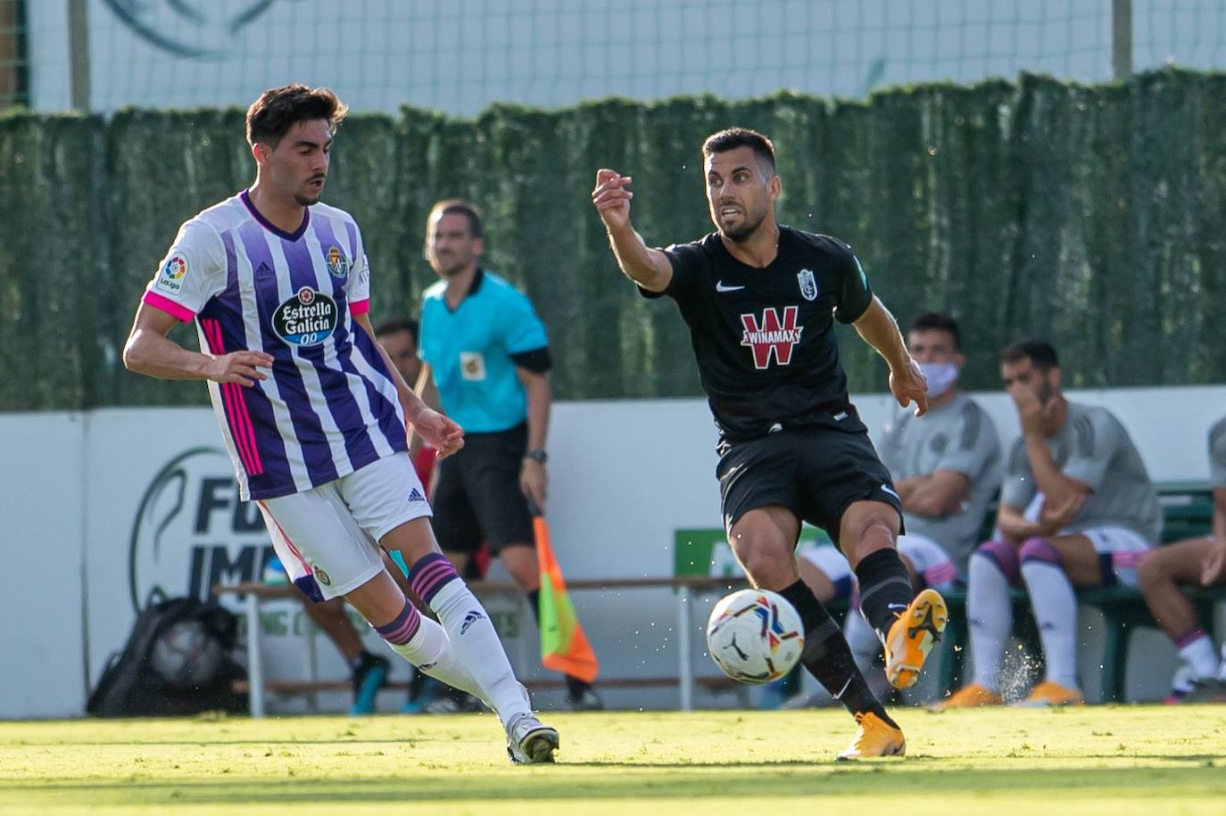 Fotos: Goleada al Granada en su primer test ante el Valladolid