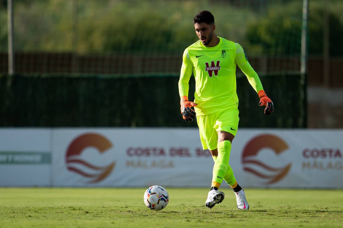 Fotos: Goleada al Granada en su primer test ante el Valladolid
