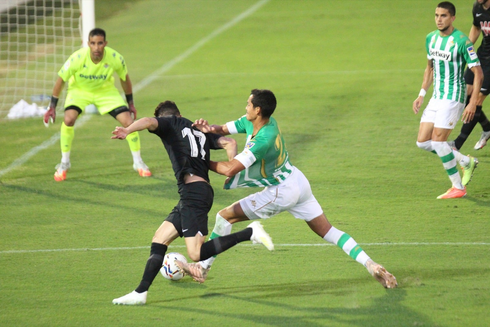 Derbi andaluz en el Municipal de Marbella con el debut de Alberto Soro como principal atractivo rojiblanco