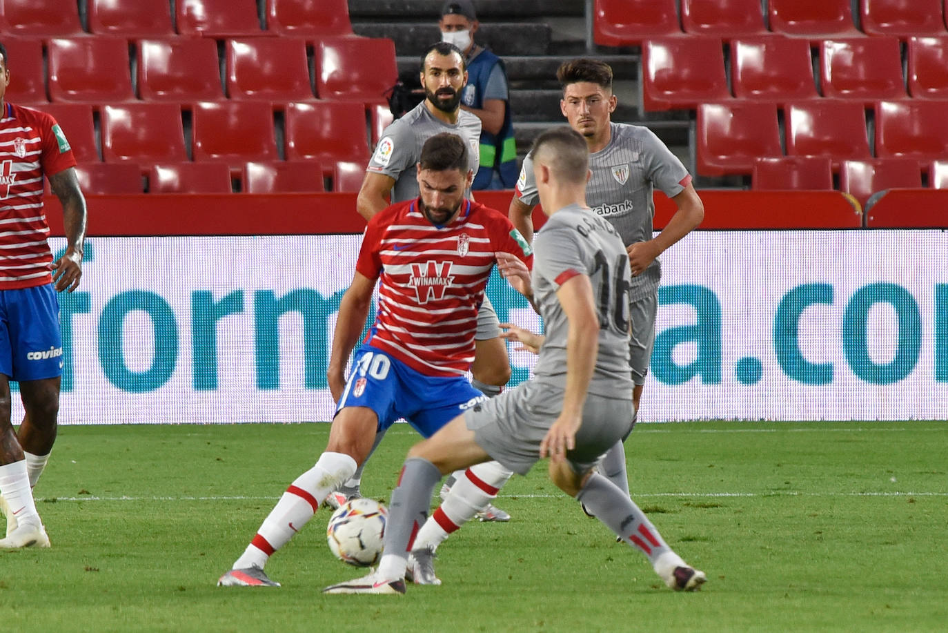 El equipo rojiblanco ha recibido este sábado al Athletic en la primera jornada de liga 