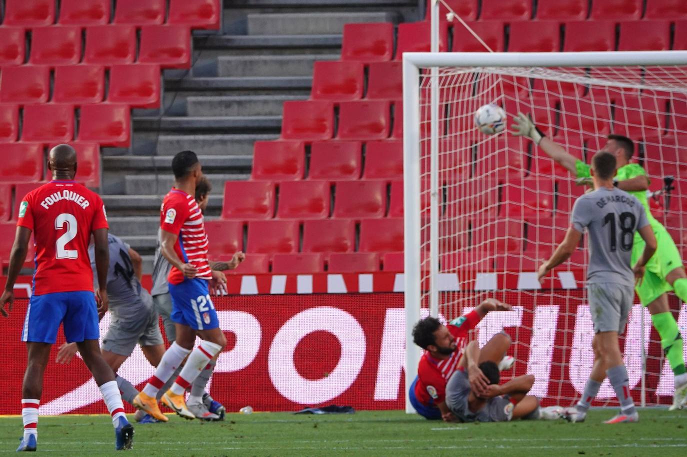 El equipo rojiblanco ha recibido este sábado al Athletic en la primera jornada de liga 