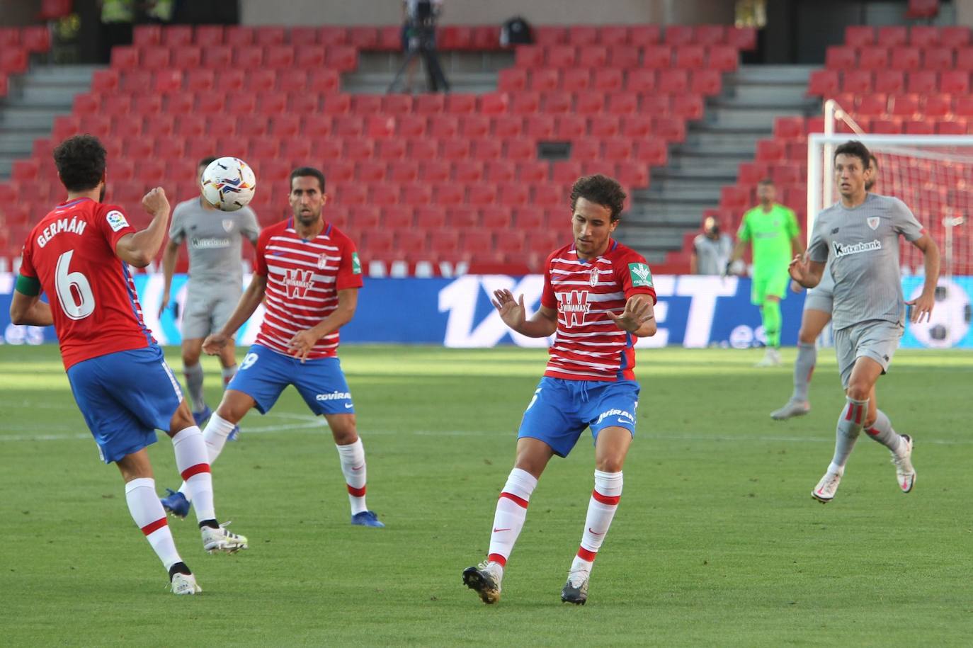 El equipo rojiblanco ha recibido este sábado al Athletic en la primera jornada de liga 