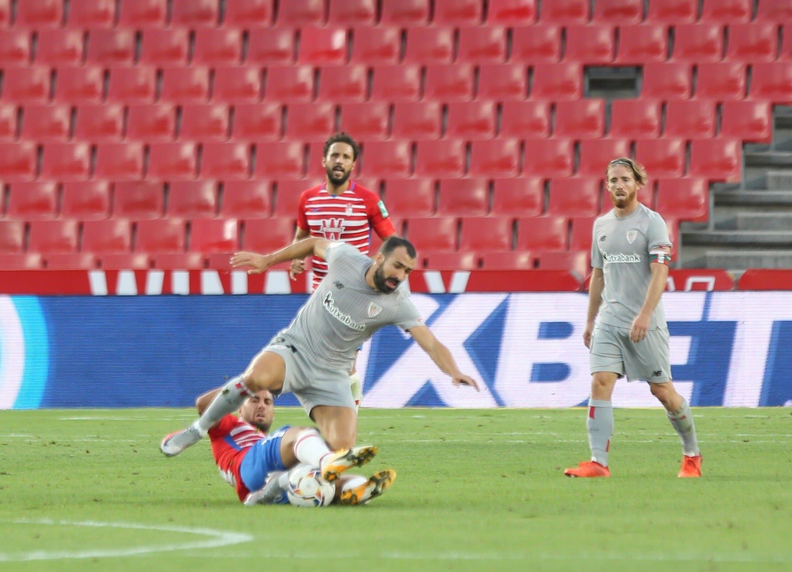 El equipo rojiblanco ha recibido este sábado al Athletic en la primera jornada de liga 