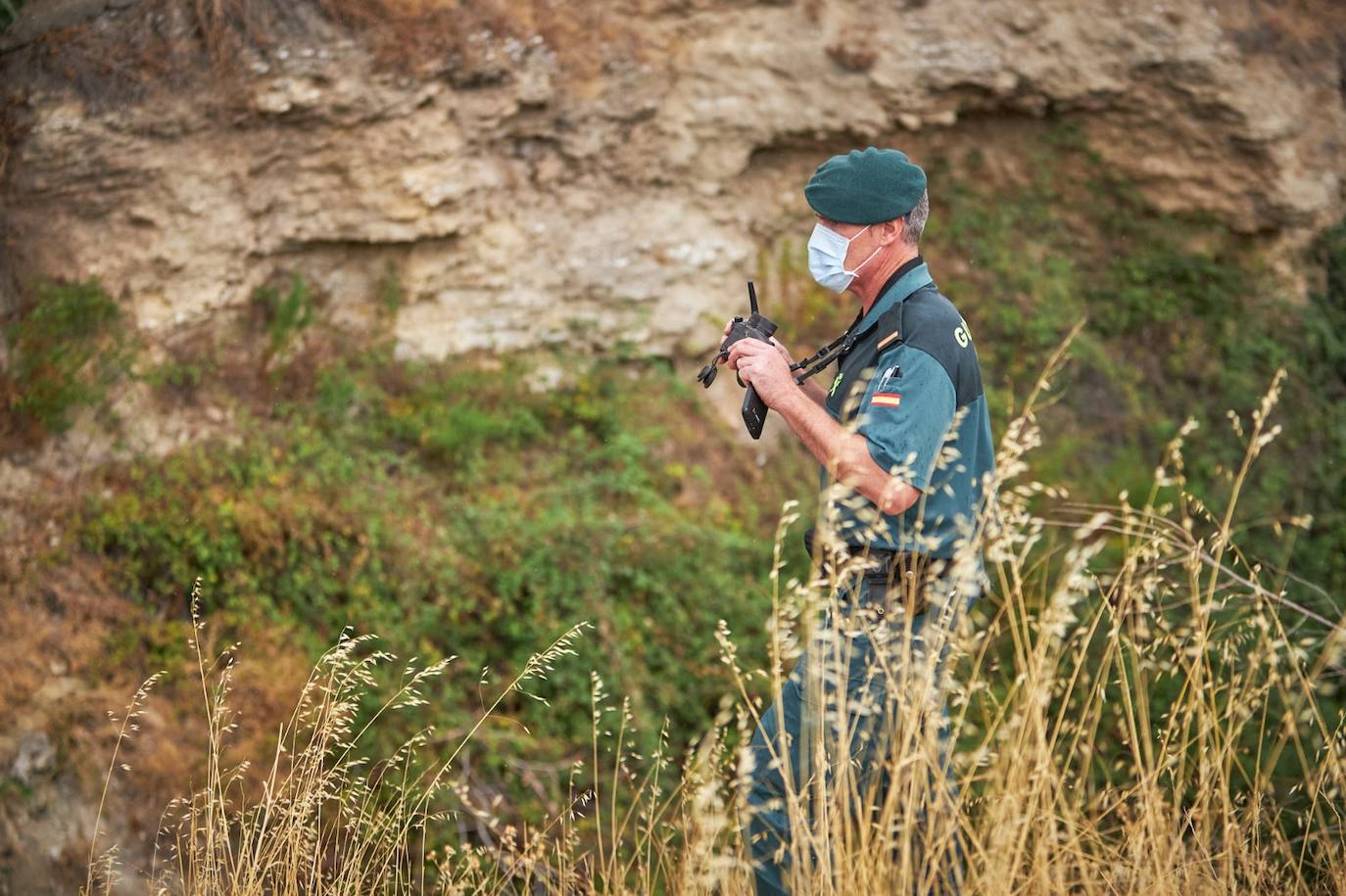 La Guardia Civil está realizando batidas con un helicóptero, patrullas de tierra y cámaras térmicas