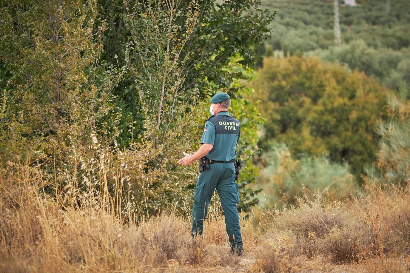 La Guardia Civil está realizando batidas con un helicóptero, patrullas de tierra y cámaras térmicas