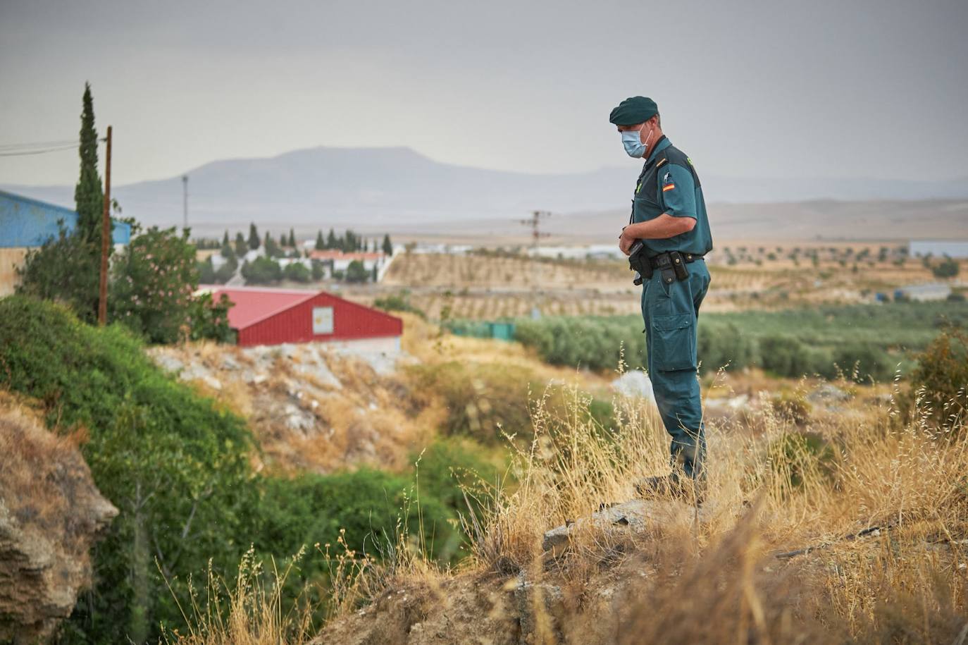 La Guardia Civil está realizando batidas con un helicóptero, patrullas de tierra y cámaras térmicas