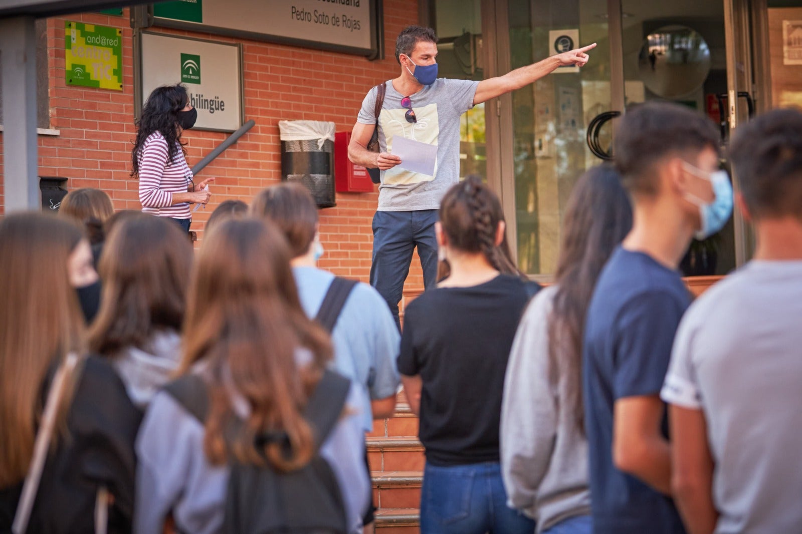 El regreso a las aulas de los estudiantes de Secundaria y Bachillerato no está provocando retenciones en la ciudad ni en la autovía