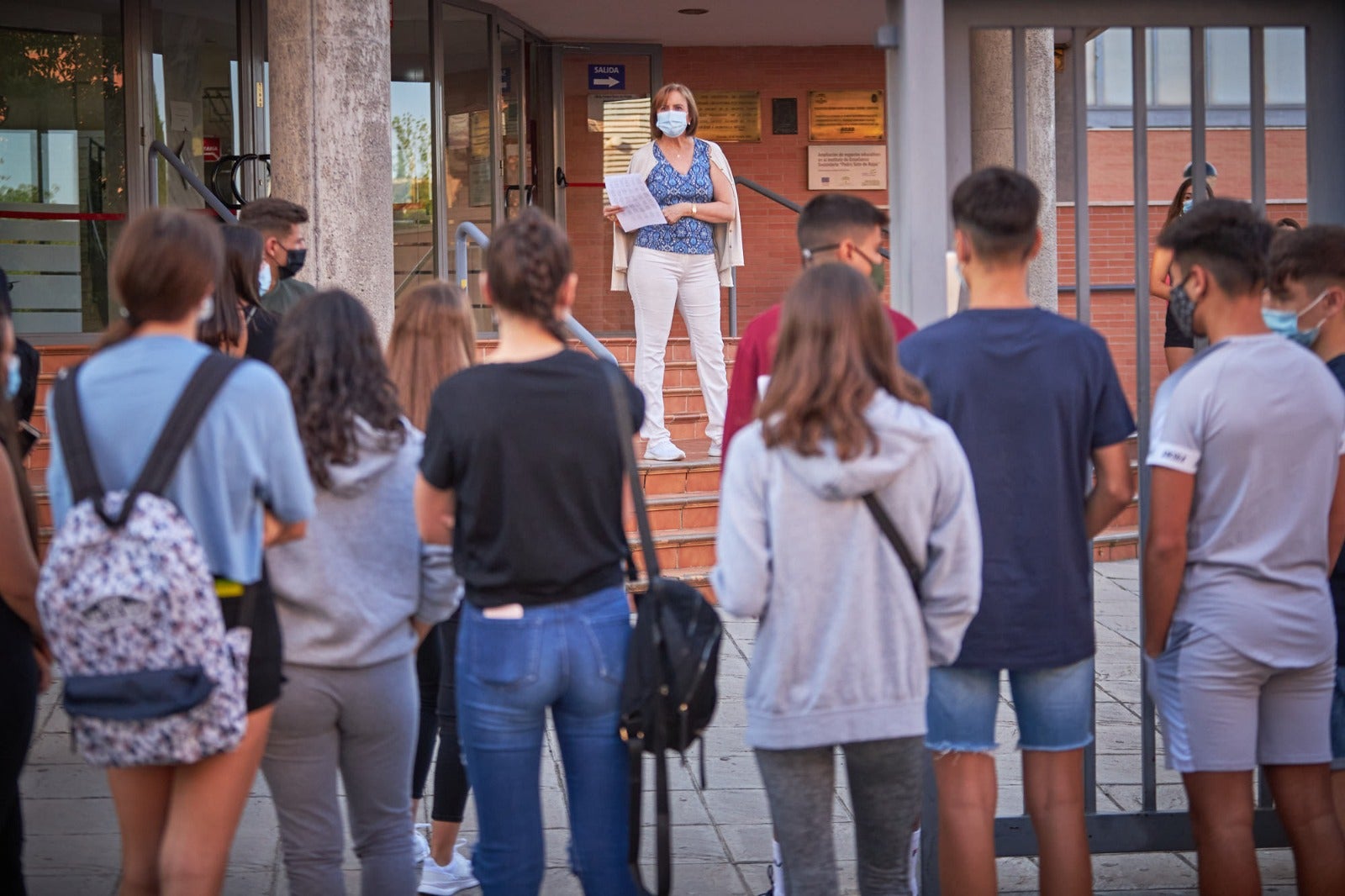 El regreso a las aulas de los estudiantes de Secundaria y Bachillerato no está provocando retenciones en la ciudad ni en la autovía