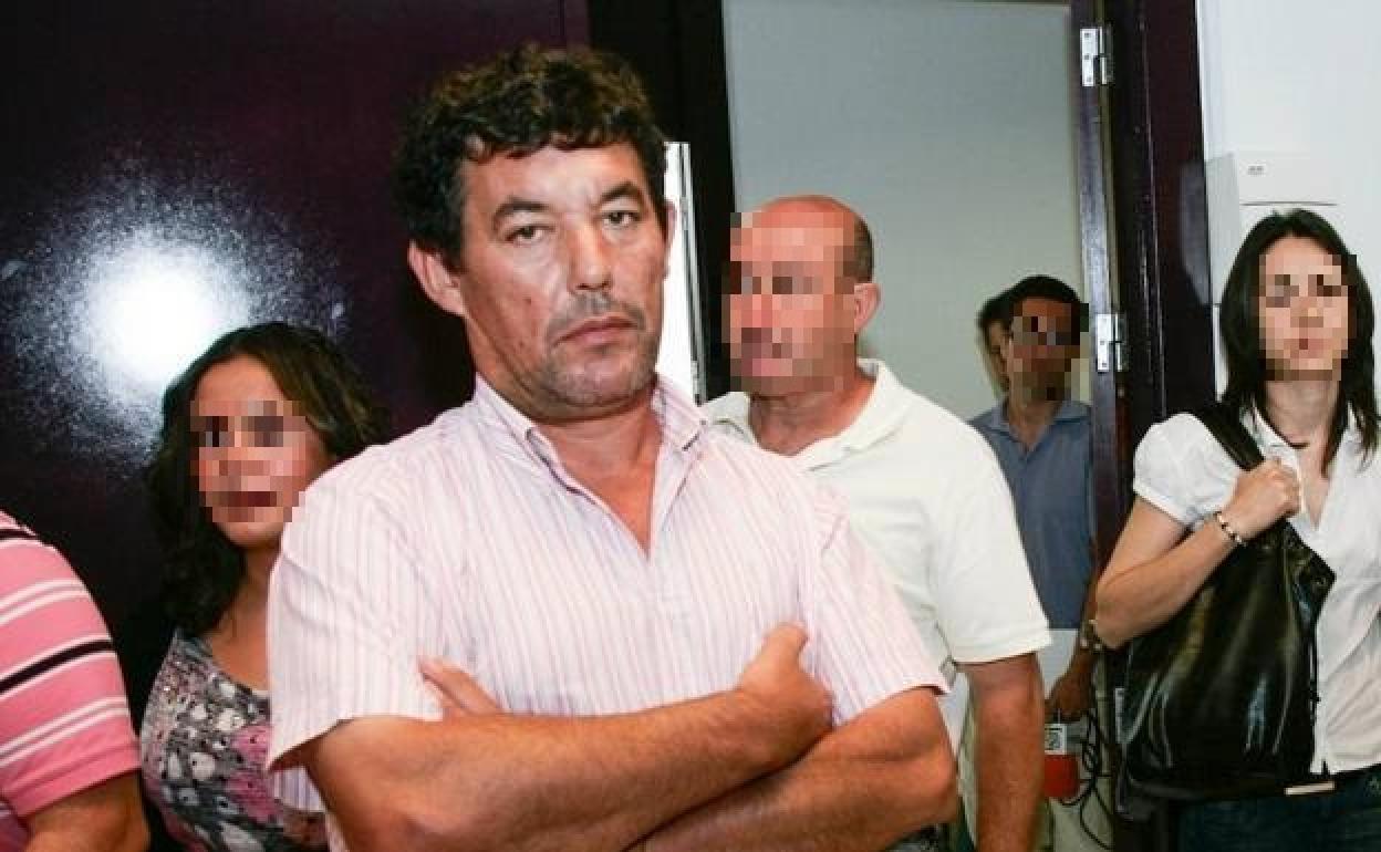 El PP pide la dimisión del portavoz del PSOE en Lújar al ser detenido por un presunto cultivo de marihuana