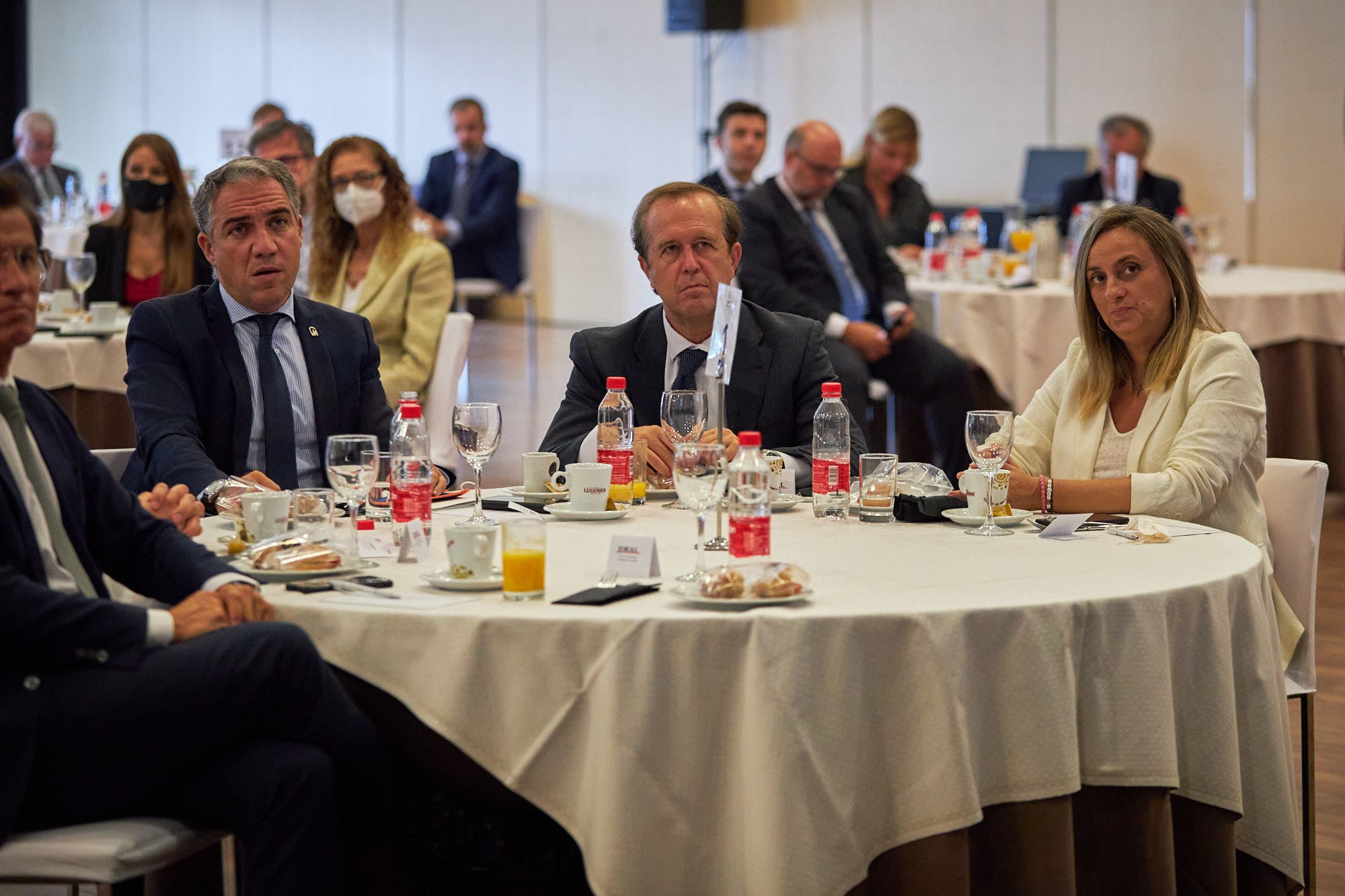 El consejero de Presidencia ha analizado los desafíos de la comunidad ante el Covid y ha anunciado ayudas al alquiler para el sector del ocio nocturno e infantil