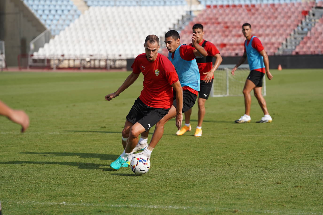 Los rojiblancos trabajan con intensidad con la vista puesta en el Lugo. 