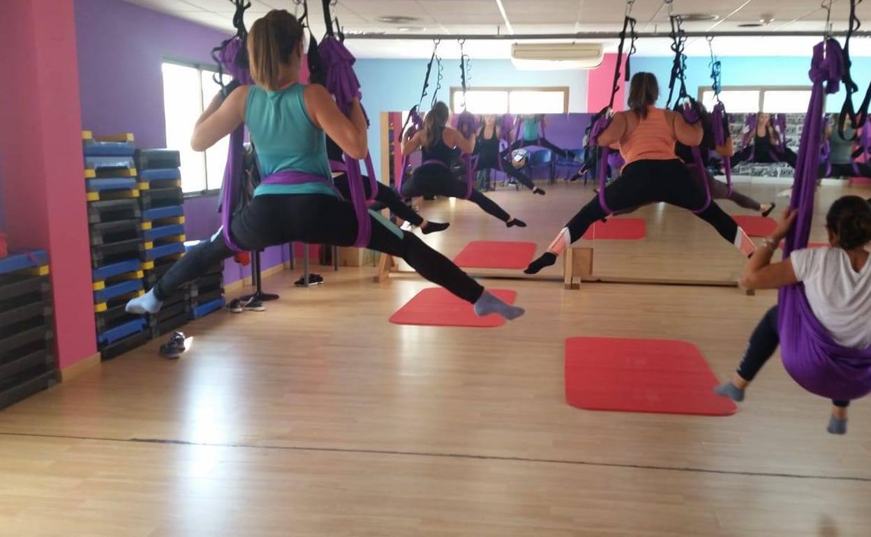 La gimnasia acrobática, vuelve a estar disponible en Vegas del Genil. 