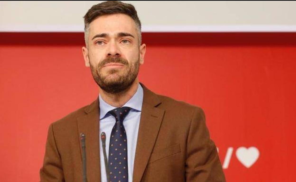 Felipe Sicilia es portavoz adjunto del Grupo Socialista en el Congreso de los Diputados.