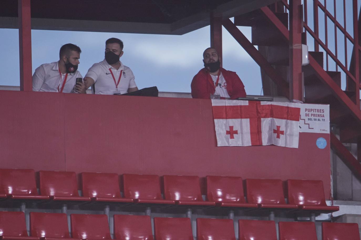 Fotos: Las mejores imágenes del Granada - Lokomotive Tbilisi