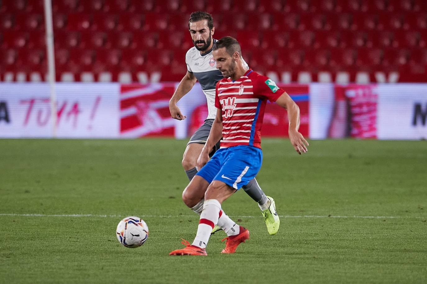 Fotos: Las mejores imágenes del Granada - Lokomotive Tbilisi