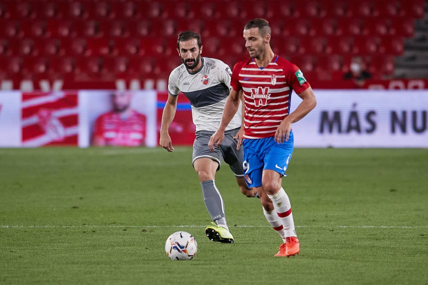 Fotos: Las mejores imágenes del Granada - Lokomotive Tbilisi