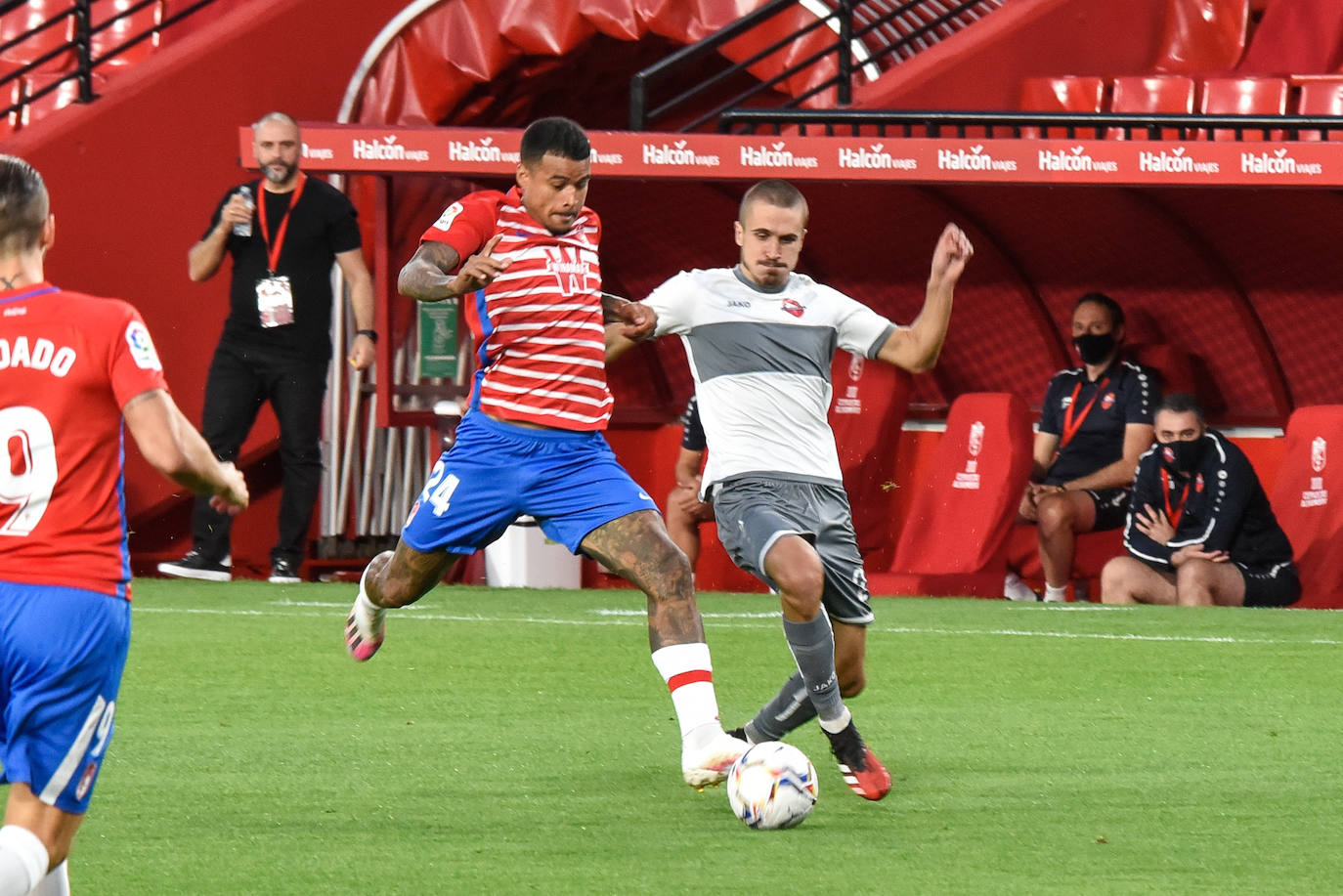 Fotos: Las mejores imágenes del Granada - Lokomotive Tbilisi