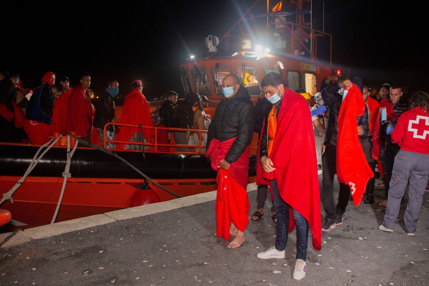 El miércoles llegaron a Motril 31 inmigrantes tras ser rescatados de una patera.