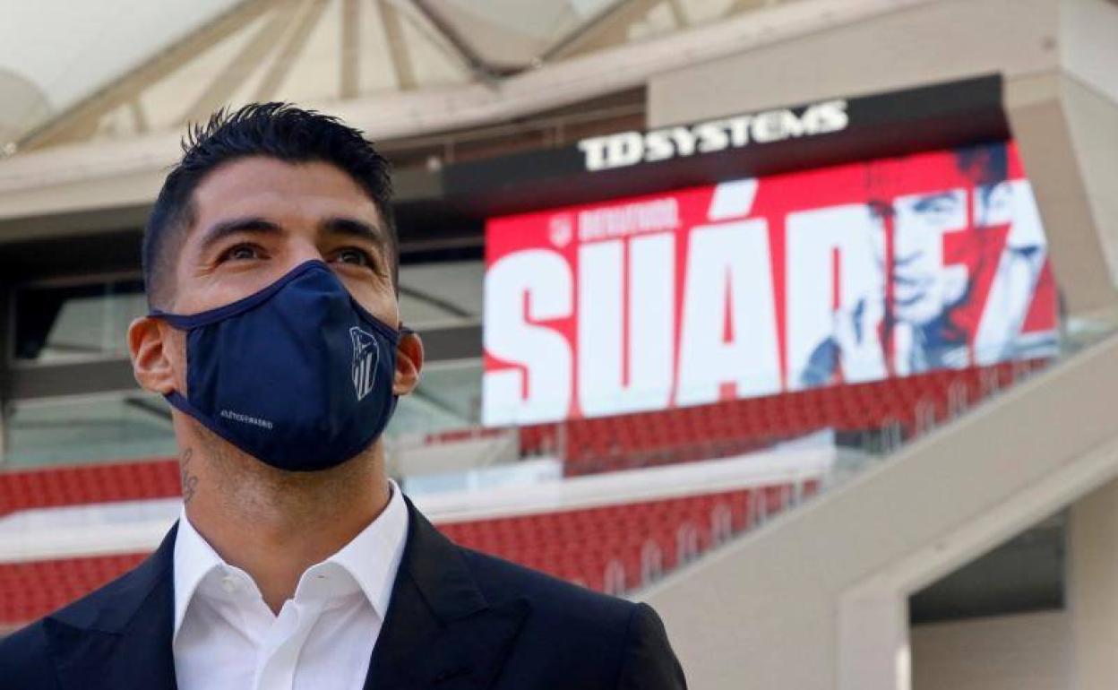 Luis Suárez debutará ante el Granada «desde el inicio o en el segundo tiempo»