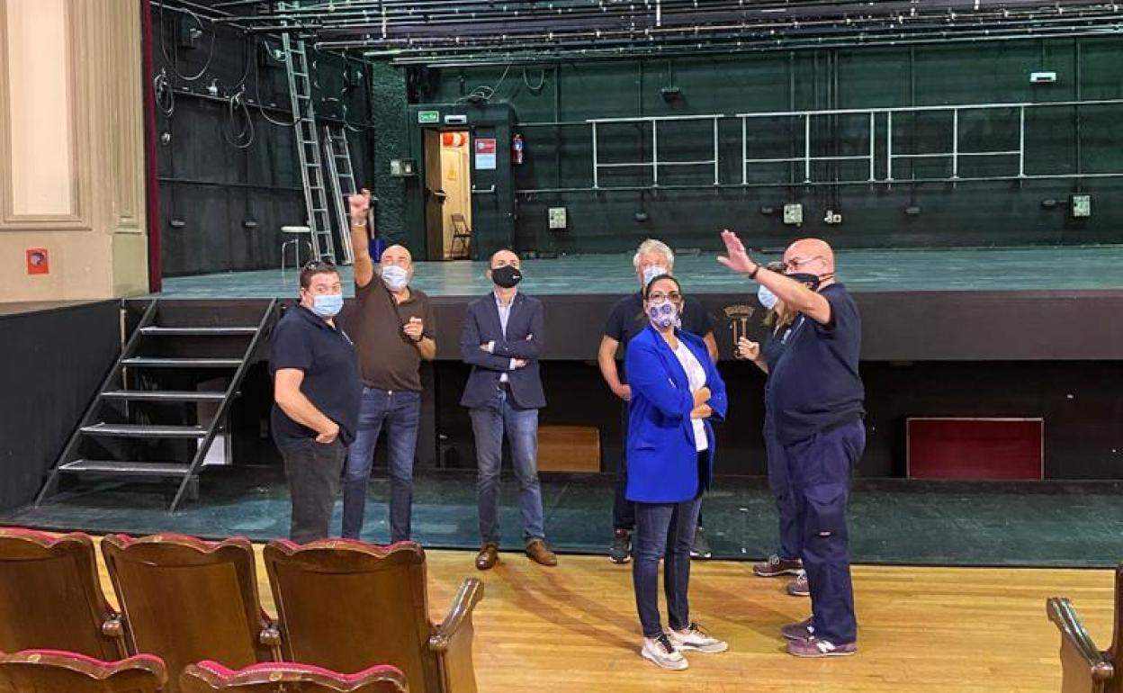 El Ayuntamiento activa el protocolo preventivo contra la covid en el Teatro Isabel La Católica
