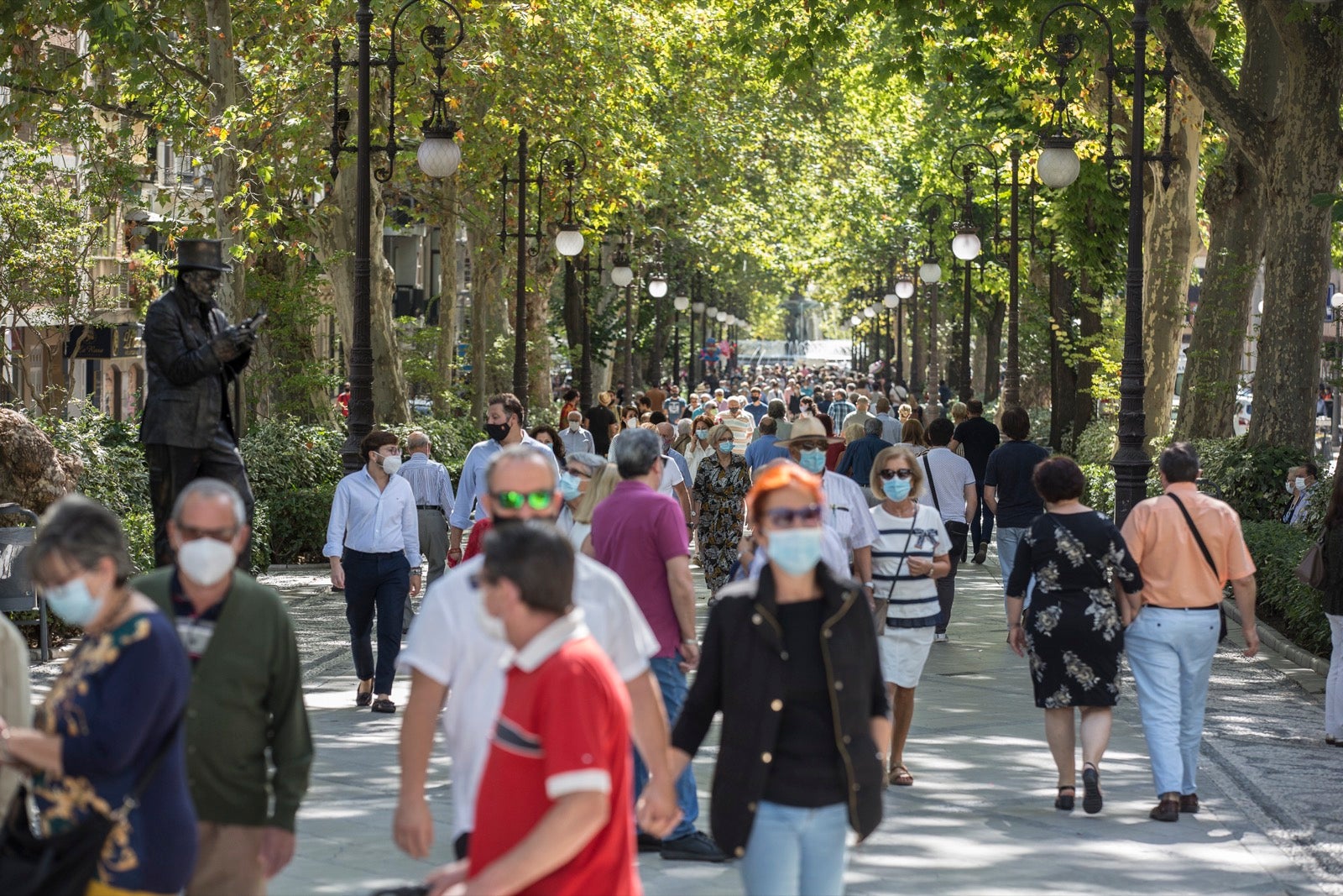 Fotos: Granada vive su Día de la Virgen más diferente