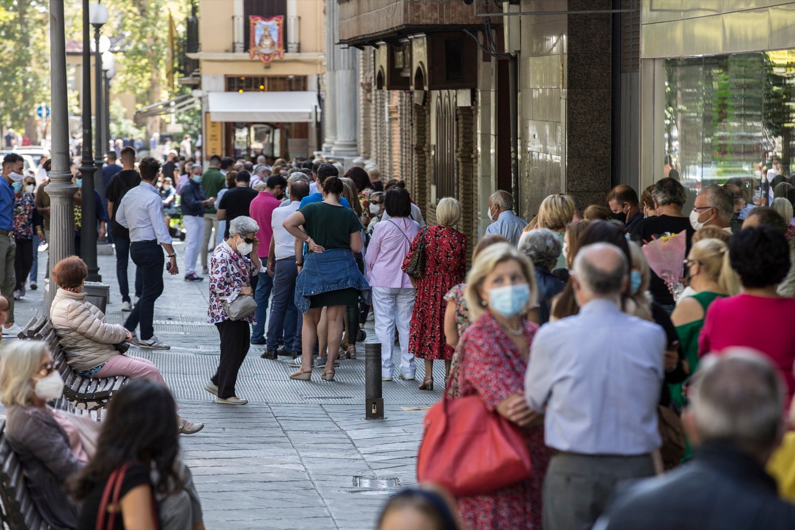 Fotos: Granada vive su Día de la Virgen más diferente