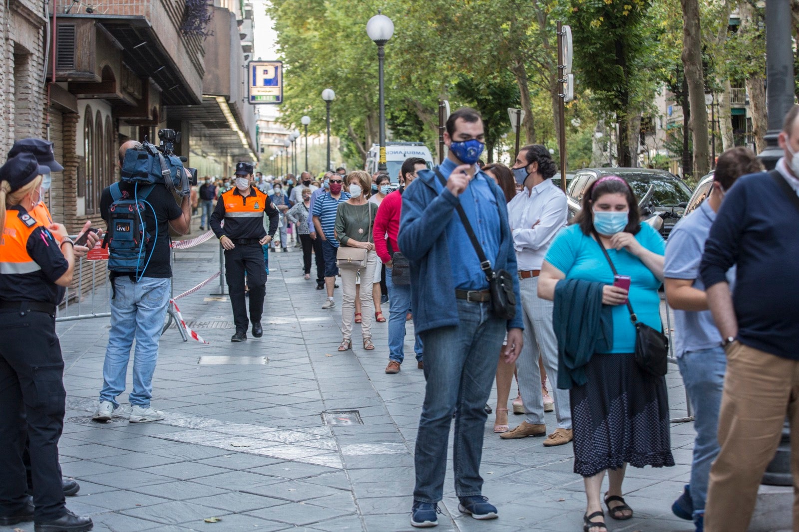 Fotos: Granada vive su Día de la Virgen más diferente