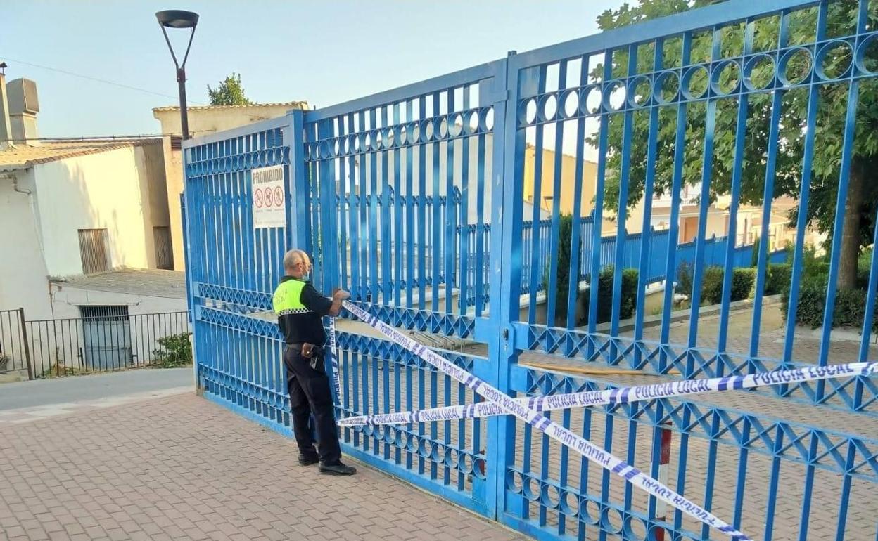 Parque clausurado en Íllora