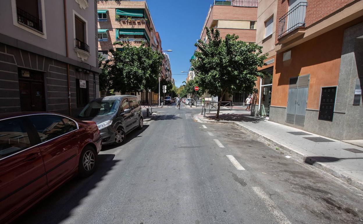 En esta calle de Granada están las oficinas en las que se centraba esta parte de la macrocausa. 