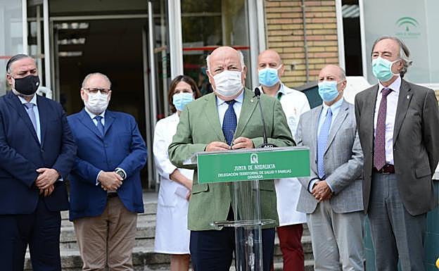 La Junta aclara que Madrid no impondrá las restricciones en Andalucía y que las pactará con Sanidad