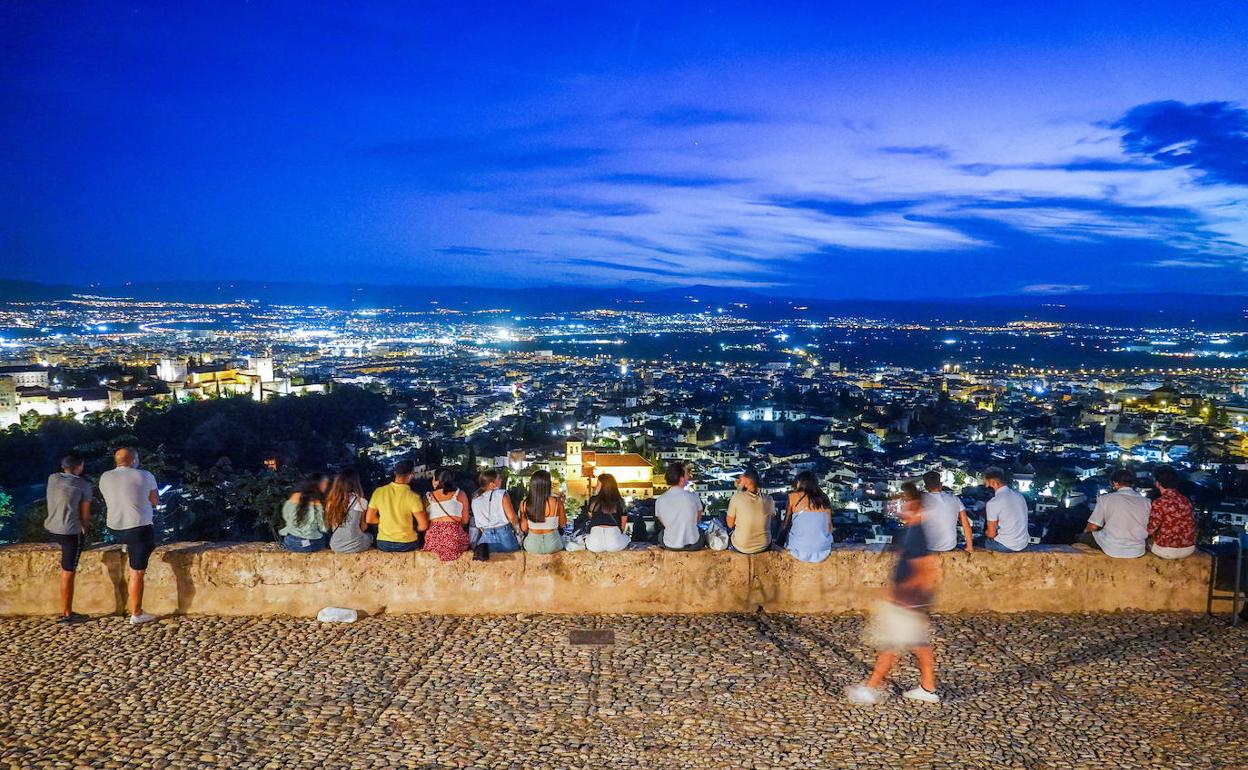 El mirador de San Miguel es uno de los puntos que vigilarán las policía local y nacional.