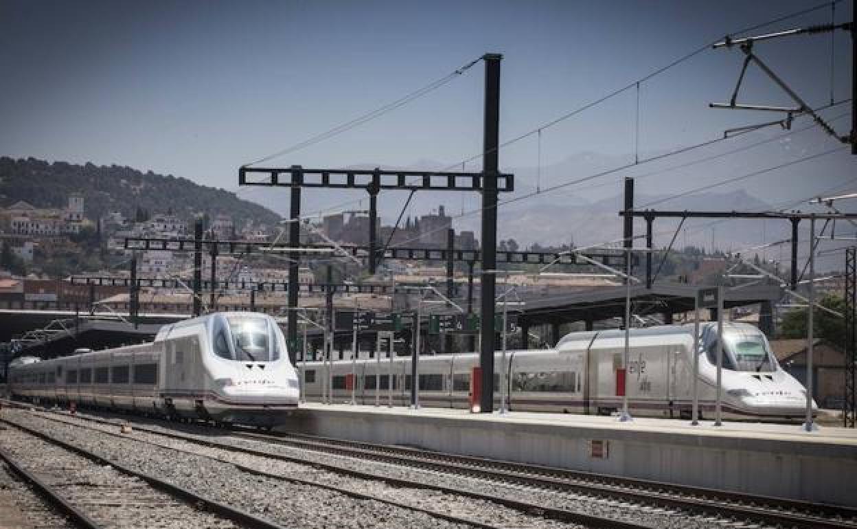 Renfe ha vendido ya 1.500 billetes para el Ave Granada-Barcelona que vuelve el lunes