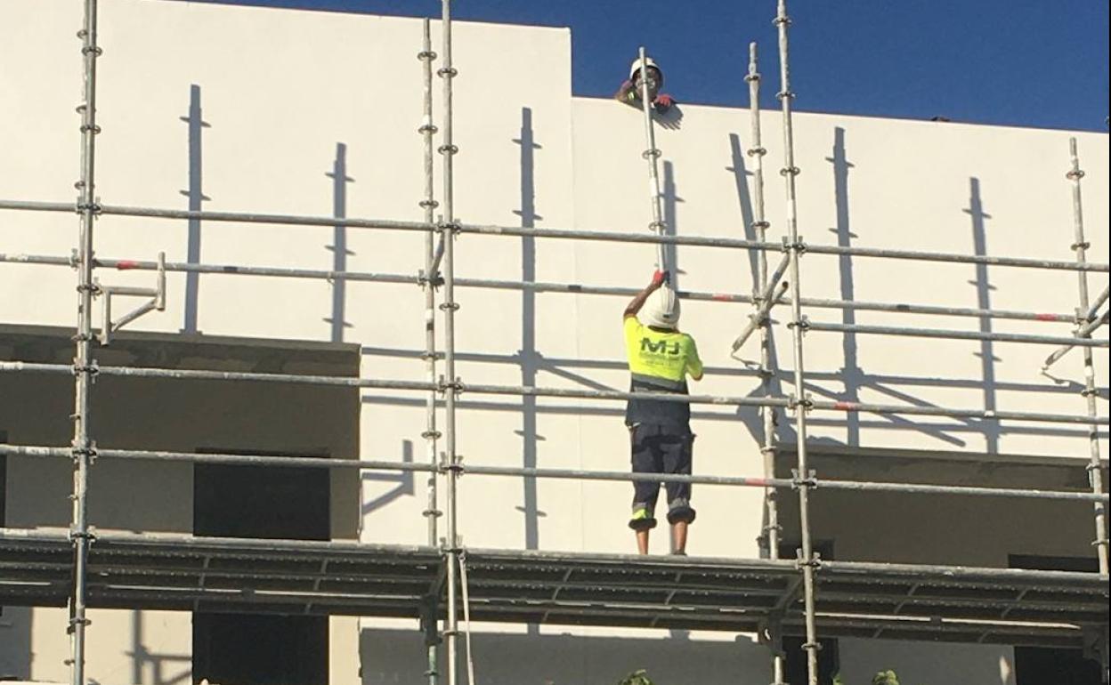 La Junta concede ayudas para construir 42 viviendas públicas para alquilar en cuatro pueblos de Almería