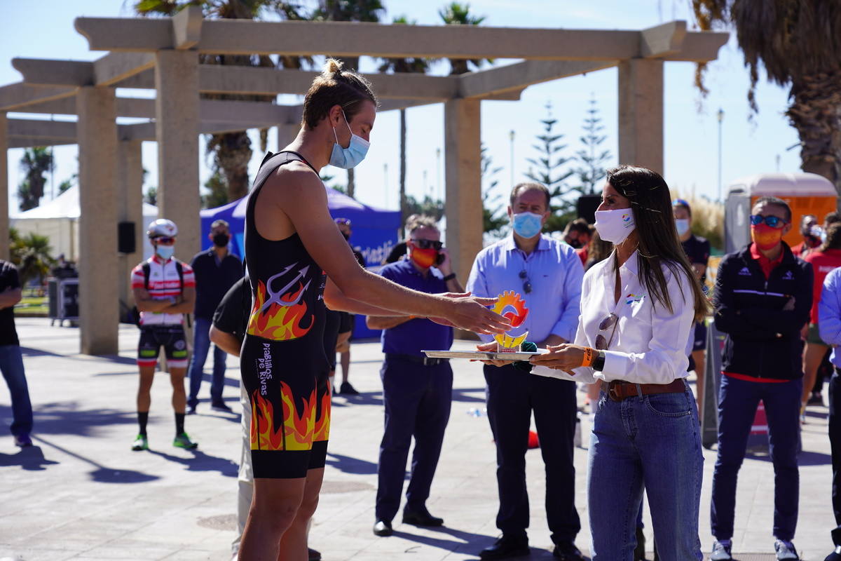 Fotos: Roquetas brinda por los campeones de las Copas del Rey y de la Reina